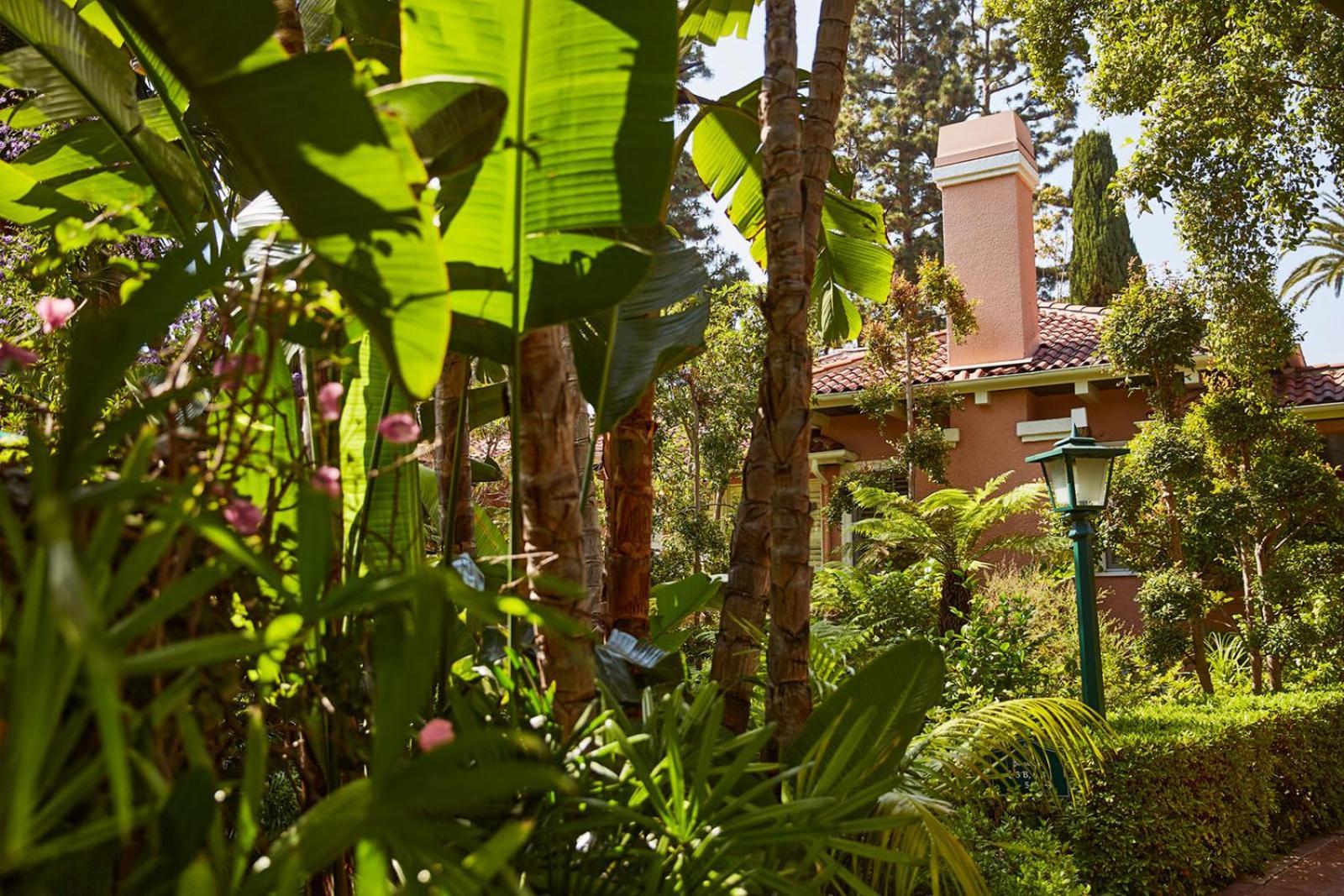 The Beverly Hills Hotel - Dorchester Collection Los Angeles Exterior photo
